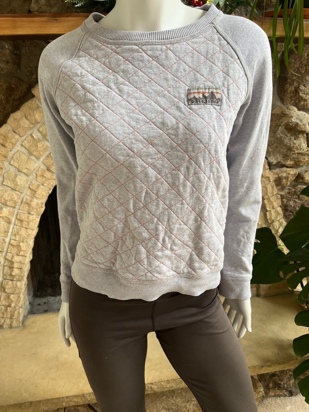 Patagonia Crewneck Gray Sweater Women's Size Small